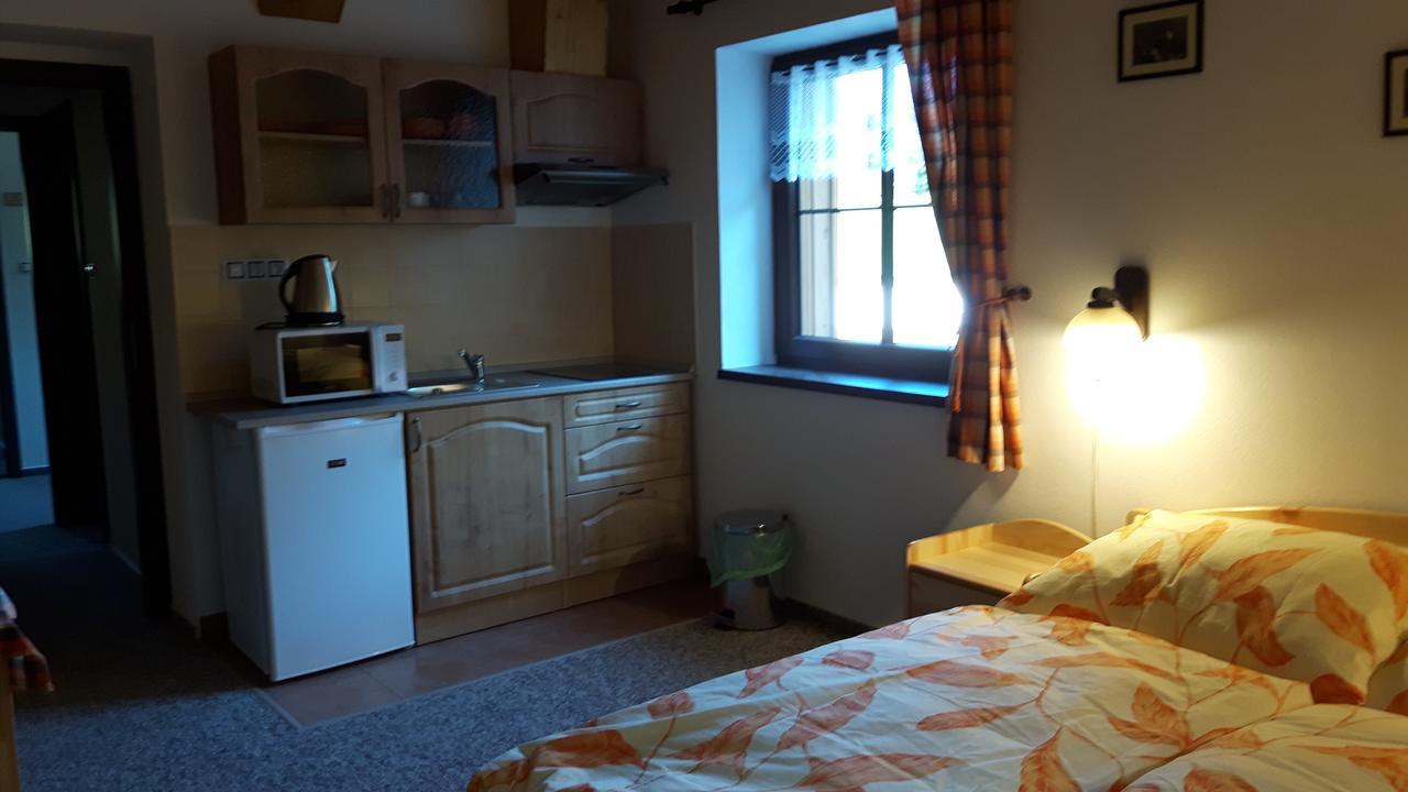 Chata U Tri Sluk Modrava Kültér fotó