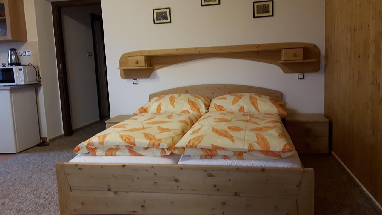 Chata U Tri Sluk Modrava Kültér fotó